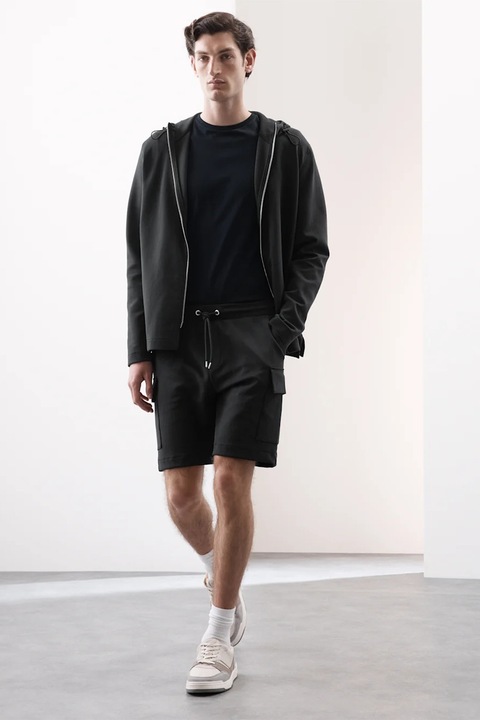 Marks & Spencer, Bermude cargo, Negru