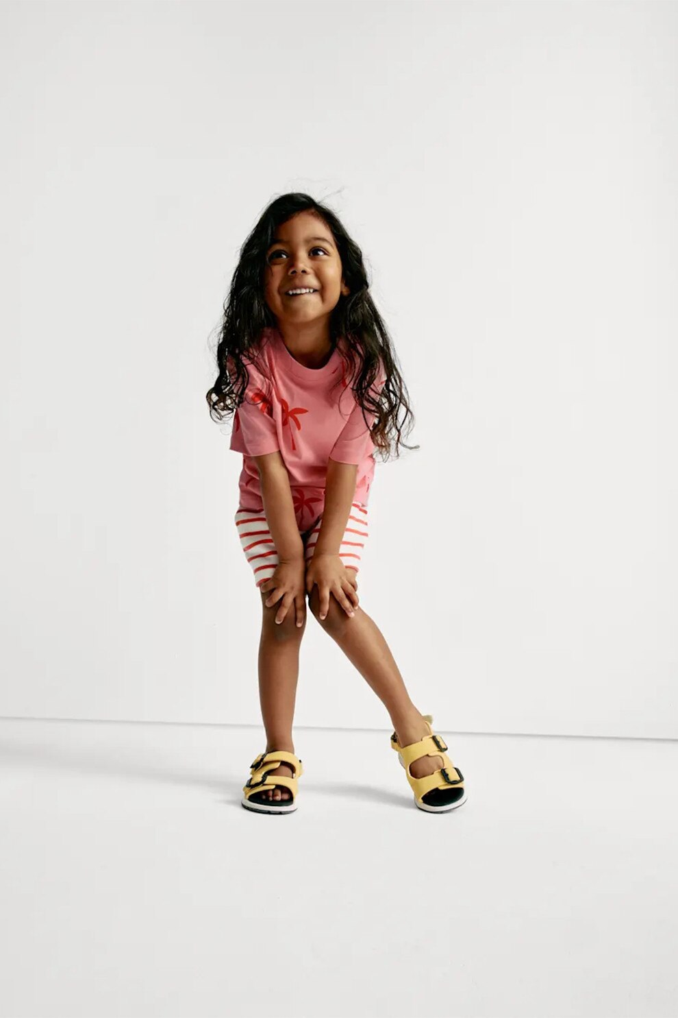 Marks & Spencer, Tricou de bumbac cu imprimeu cu palmieri, Roz deschis, 110-116 CM