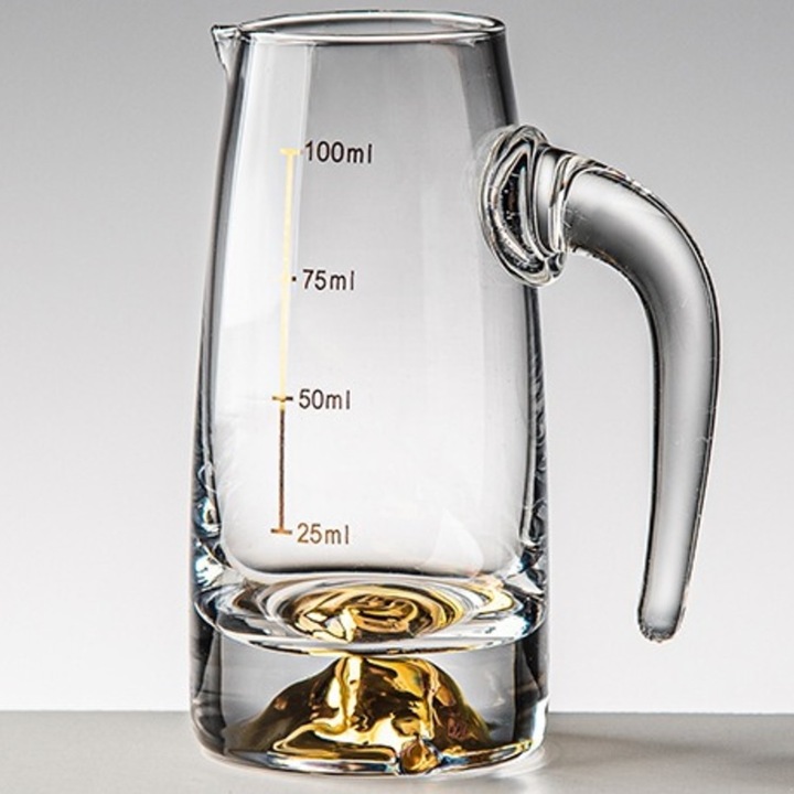 Pahar de cristal cu masura 100ml, decor auriu, 10x4cm