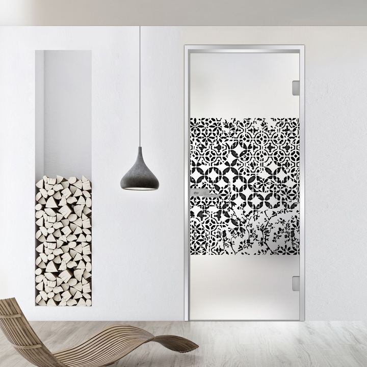 Usa batanta Studio Silver, model Verona negru pentru gol 80x198 cm cu toc Z pentru interior, sticla 8 mm mata, securizata