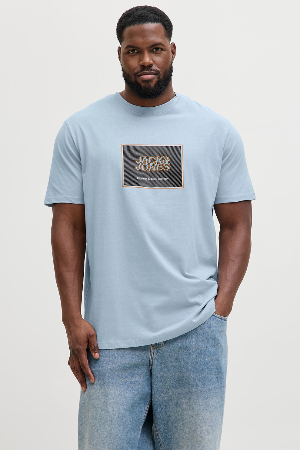 Jack & Jones, Tricou din bumbac organic cu imprimeu logo pe piept, Negru, Portocaliu, Albastru azur, 4XL