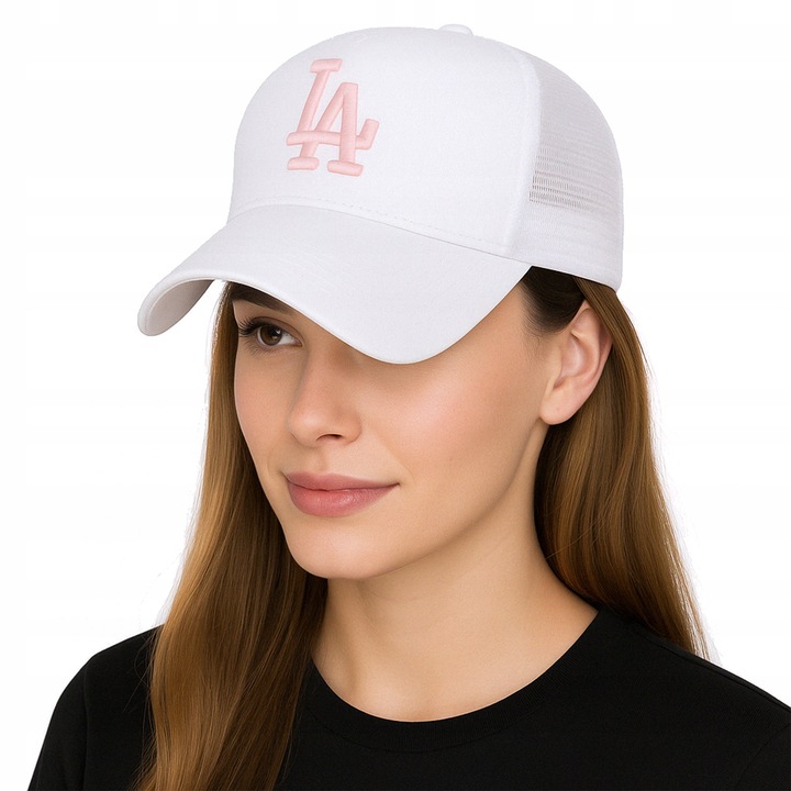 Бяла бейзболна шапка с козирка унисекс