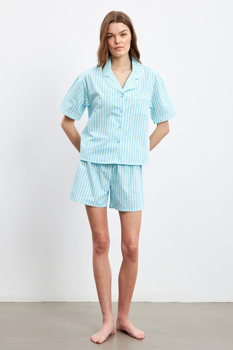 LC WAIKIKI, Pijama cu pantaloni scurti, revere si dungi, Albastru pastel, 2XL
