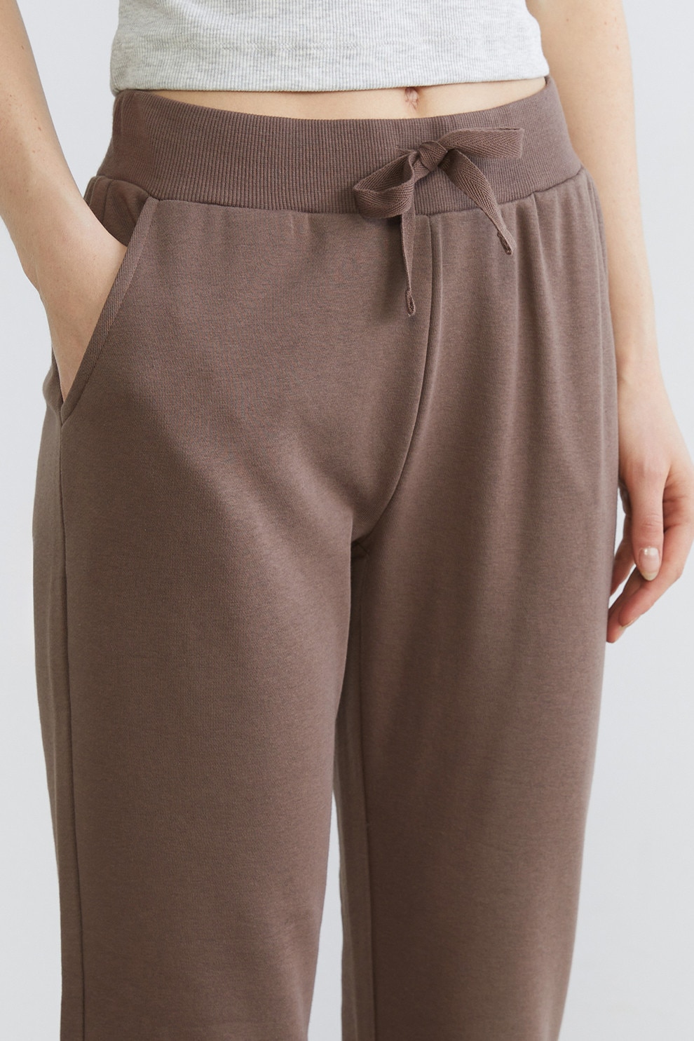 LC WAIKIKI, Pantaloni crop cu snur si buzunare laterale, Maro, M