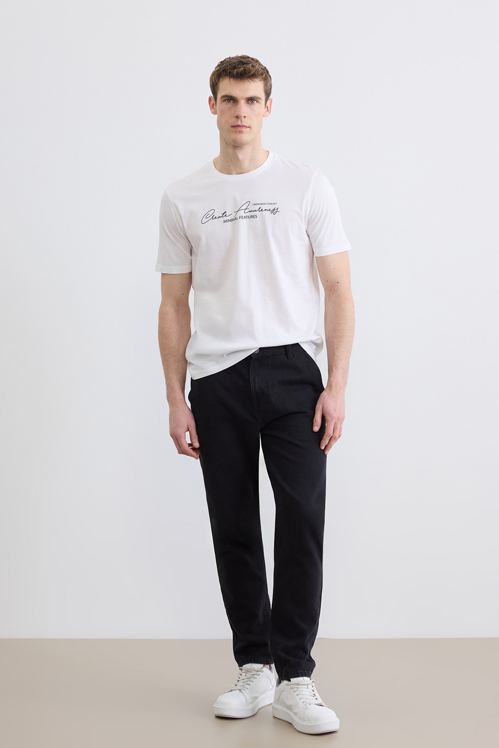 LC WAIKIKI, Tricou regular fit cu decolteu la baza gatului, Negru, Alb optic, L