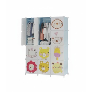 Organizatoare imbracaminte si incaltaminte