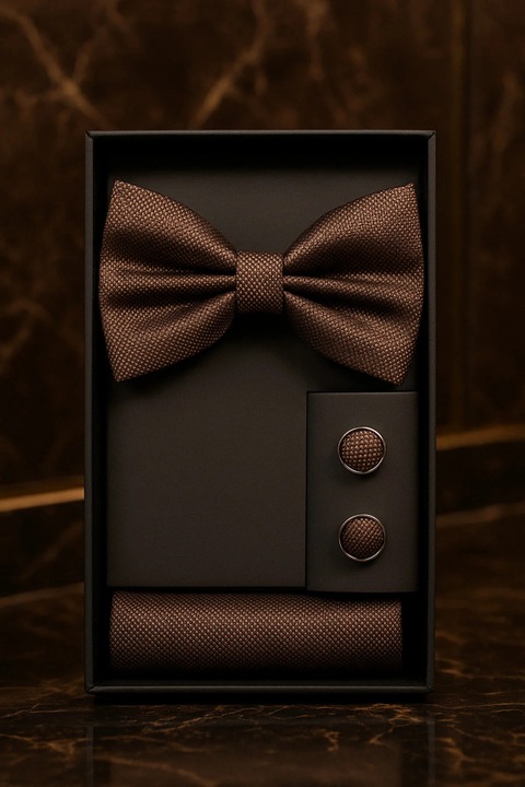 Férfi szett: csokornyakkendő, gomb, zsebkendő - Bronze Sovereign