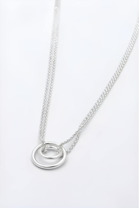 Rafaella, Ezüst nyaklánc medállal, Ezüstszín