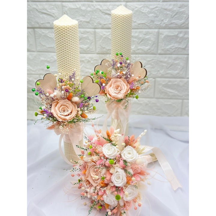 Set lumanari tip fagure si buchet floral pentru nunta, Eventissimi, Ivory Honeycomb Crio Floral Set 40, 40 cm, ceara naturala, trandafiri criogenati si plante naturale uscate si criogenate, multicolor