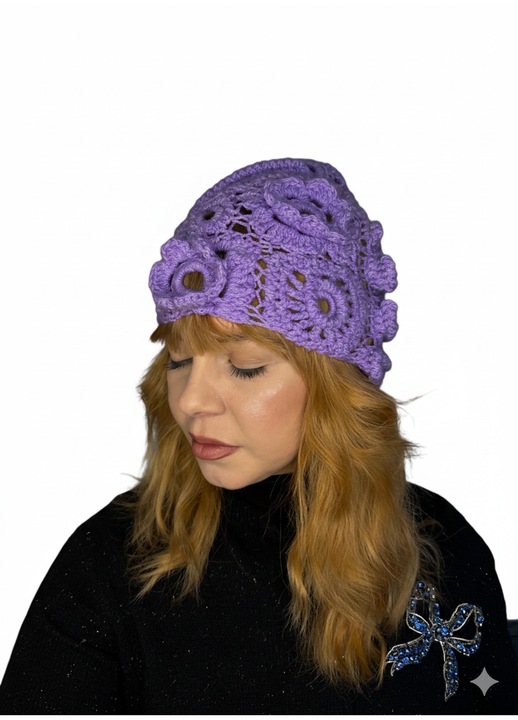 Дамска шапка, ръчно плетена на една кука, текстуриран 3D флорален модел, мека вълна, лилаво-розово, обиколка 46 см