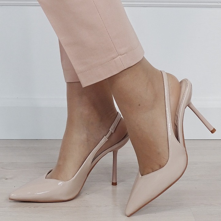 Pantofi bej de lac 5539 01 19580, Bej