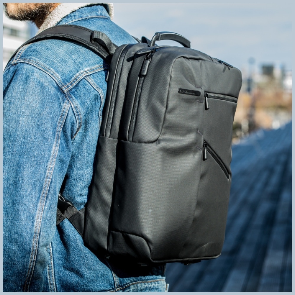 Rucsac pentru laptop Lexon Challenger, 15 inch, Capacitate 16L, Waterproof, Negru