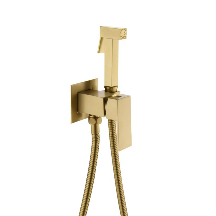 Set dus igienic pentru igiena intima auriu nichelat, Doua cai, Apa Calda/Rece pentru bideu sau Wc, presiune reglabila, baterie incastrata, accesorii incluse