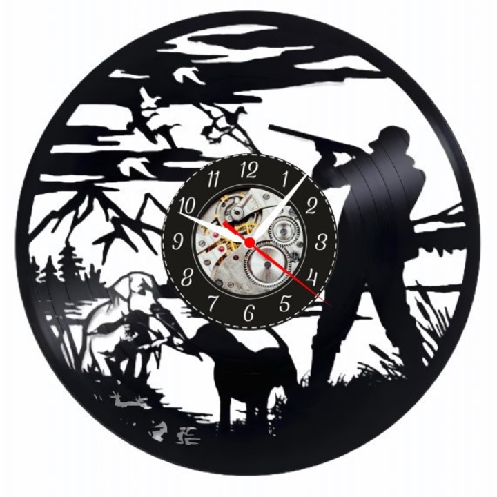 Ceas de perete decorativ - The Hunter's Peak - Wild Adventure - realizat din disc de vinil (Vinyl Record), design Hunting & Nature, Negru, 30 cm