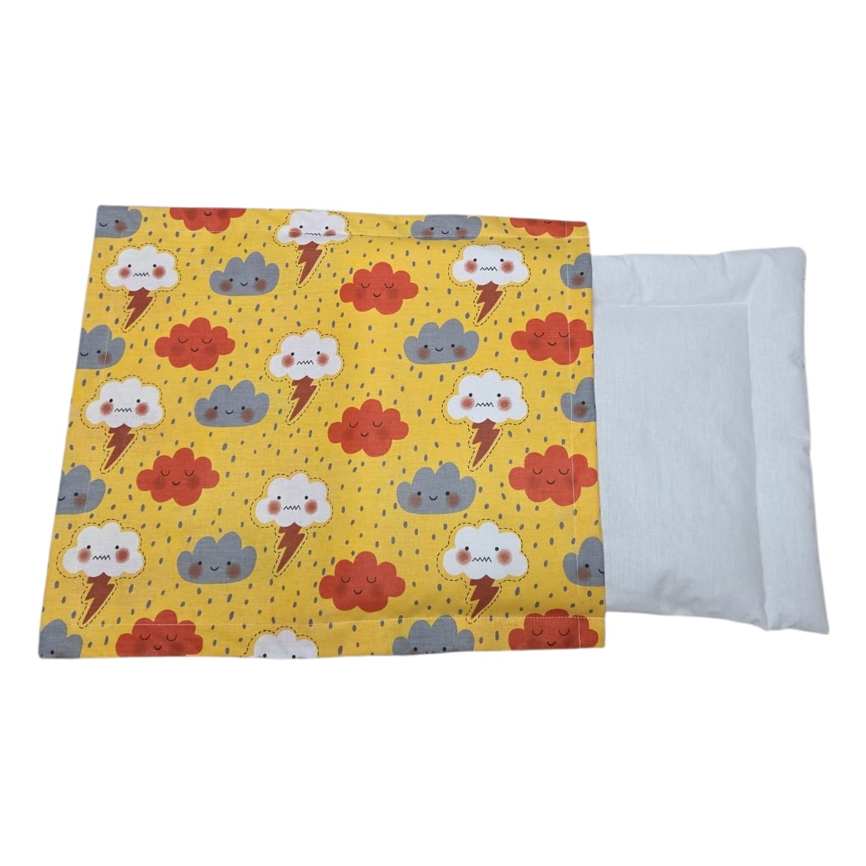 Perne copii - Set perna bebelusi 30x40x2 cm cu fata de perna, M501 Galben cu norisori, inchidere tip plic, pentru carucior si cresa, Albatex Home