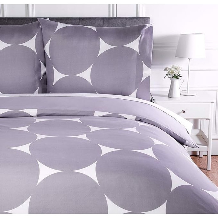 Ágyneműhuzat készlet, Amazon Basics, 135x200cm, 2 részes, mikroszálas, lila pöttyös