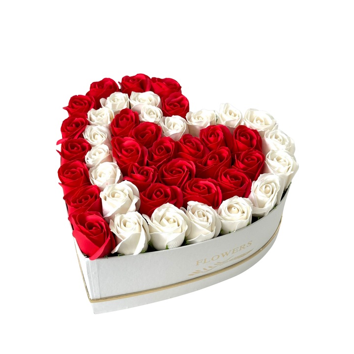 Aranjament Floral - Inima florala Love cu 45 trandafiri parfumati si delicati de sapun rosii si albi