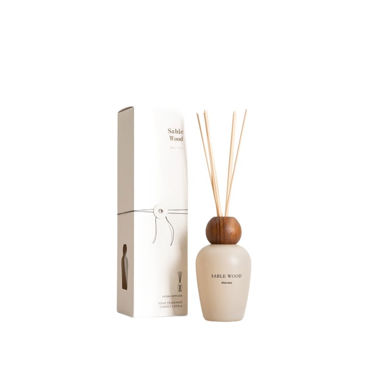 SABLE WOOD Fehér pézsma parfüm diffúzor 200 ml HOMLA