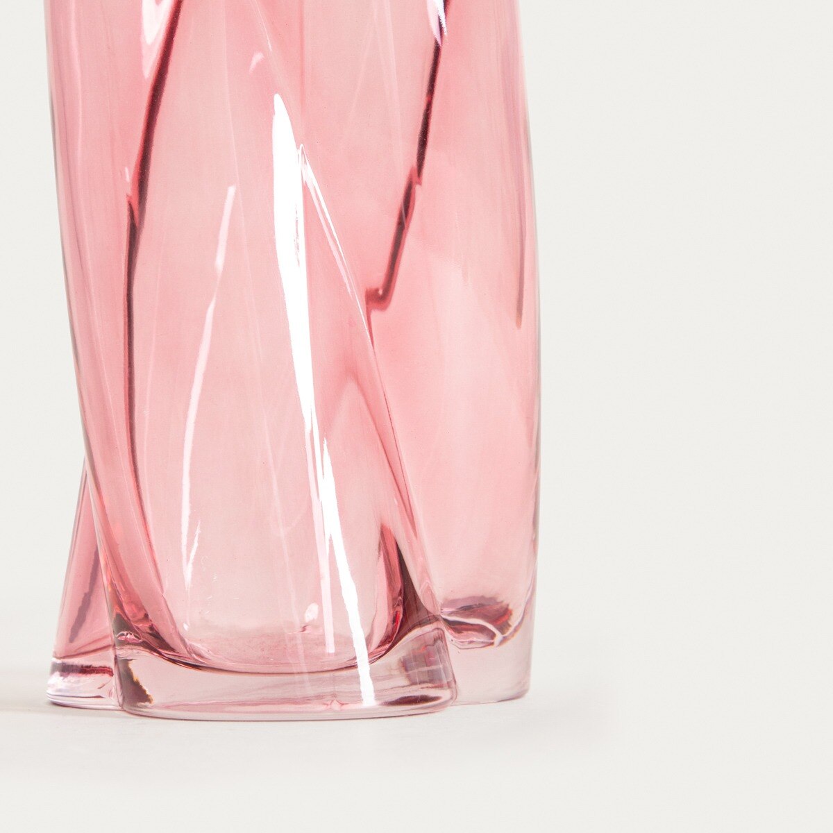 Raya Roz Vaza RAYA din sticla rasucita roz 10,5x10,5x26cm HOMLA - eMAG.ro