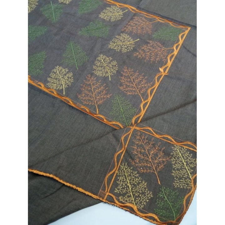 Obrus rectangular Kufer 150x260cm, culoare maro inchis, 100% poliester