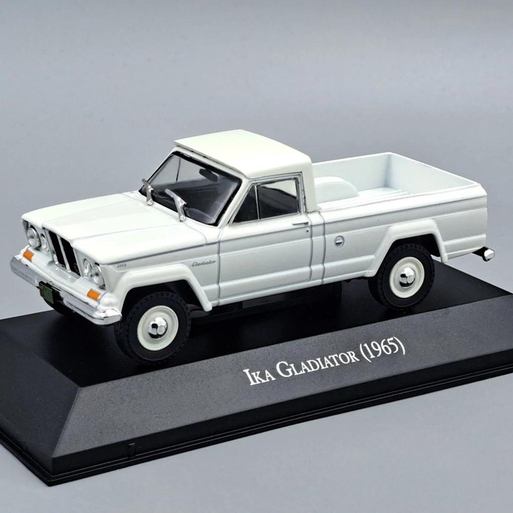 Macheta 1965 Ika Gladiator Alb 1:43 fém másolat
