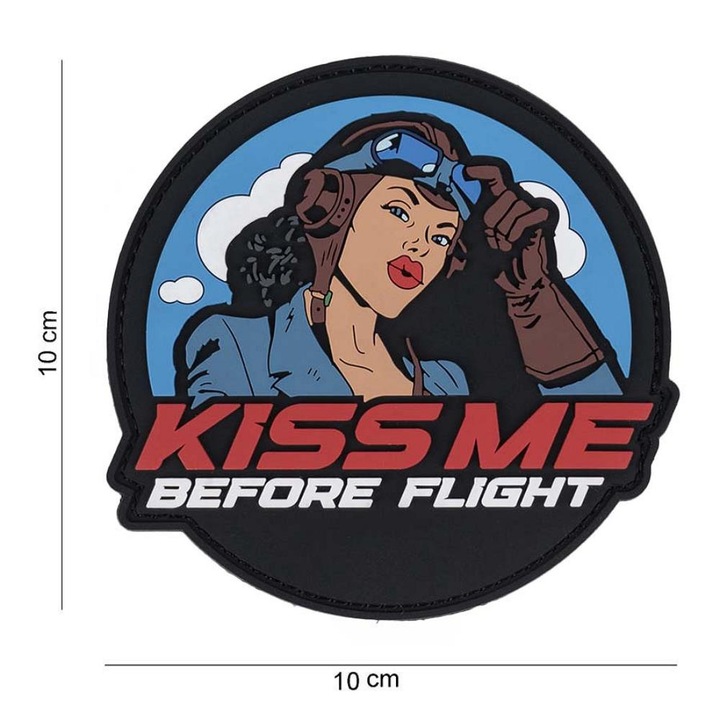 101 INC Kiss Me Before Flight kulcstartó, kerek, 10x9,2cm, 16g