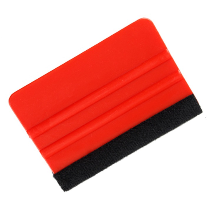 Racleta rosie din pasla 10x7 cm din plastic pentru lipirea sticlei si foliei de carbon