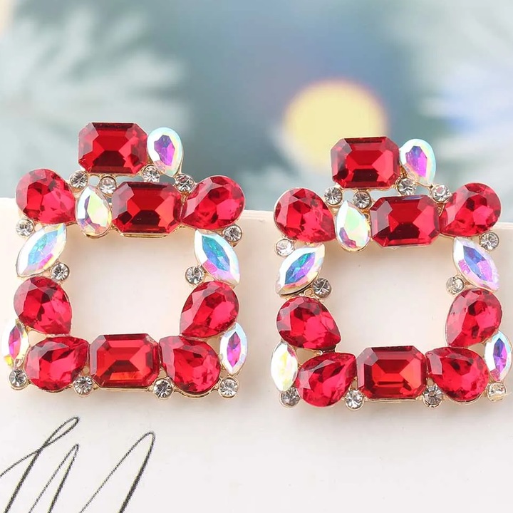 Cercei IZMAEL cu cristal roșu, 3, 3cm x 2, 7cm