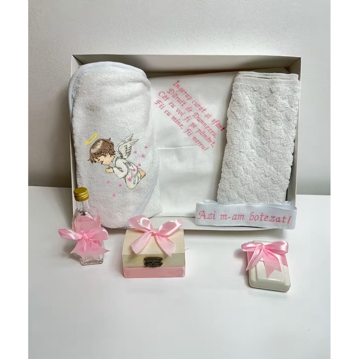 Trusou botez ingeras brodat cu rugaciune si accesorii cu fundite - roz, 7 piese, bumbac