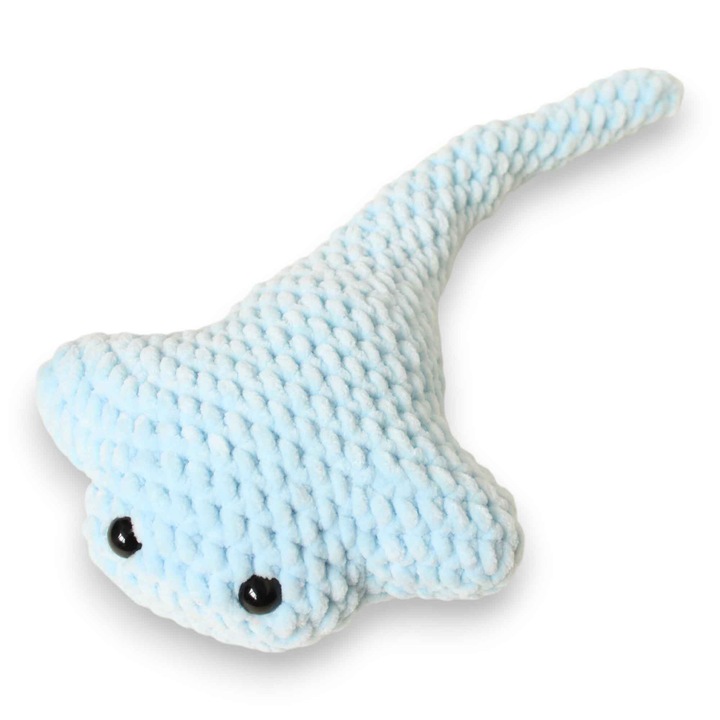 Jucarie Pisica de mare crosetata din fir de plus, Mirinka, realizata manual, 27 cm