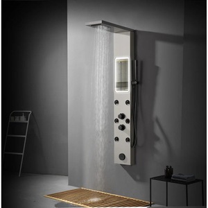 Coloane de dus si seturi de dus