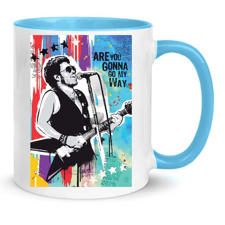 Cana ceramica premium Lenny Kravitz 330ml Nr.5 – Alb Albastru deschis, Finisaj lucios, Se poate spala in masina de spalat vase, Imprimare prin sublimare de inalta calitate, Cadou pentru fanii muzicii rock