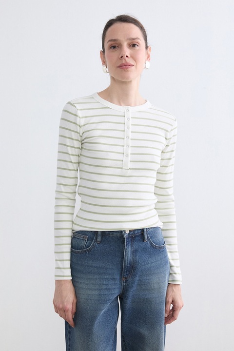 LC WAIKIKI, Bluza slim fit cu model in dungi si fenta cu nasturi, Verde sparanghel/Alb murdar