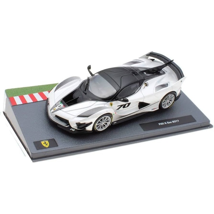 Ferrari FXX K Evo autómodell, JPT, 1:43 méretarány, fém, 0.2 kg