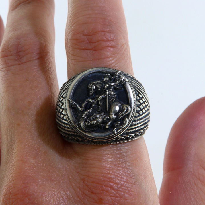 Ghiul din argint 925 oxidat, Sfantul Gheorghe, model statement, simbol religios