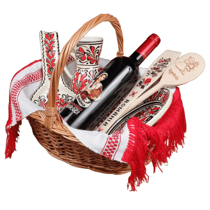 Set cadou tradițional românesc Radacini Autentice, cos cu vin, ceramică roșie, linguri din lemn pictate, 34x25x8cm