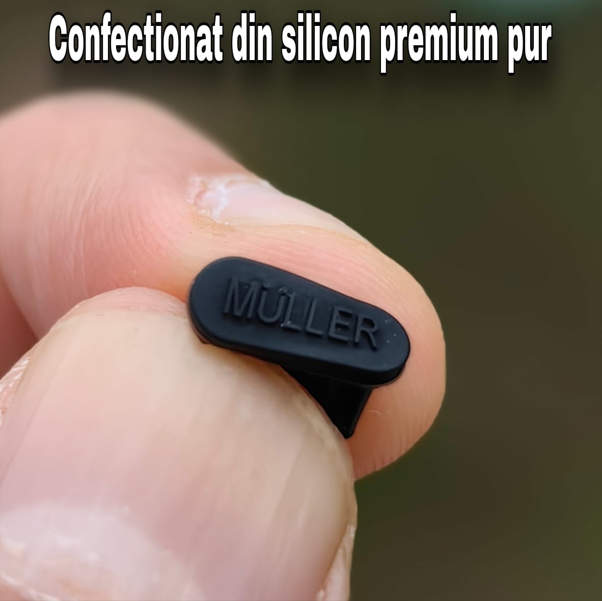Set Husa de Protectie MagSafe Müller®, Compatibila iPhone 17 Pro Max, Impermeabila, Antizgarieturi, Anticadere, Anti‑coliziune, Absorbtie a Socurilor, 1.5 mm, Transparenta + Dop Anti‑praf Müller® Type‑C, Silicon, Rezistent la Praf si Lichide, Negru