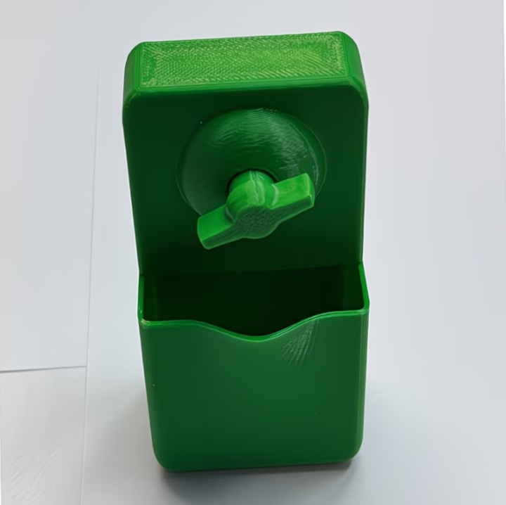 Cheie pentru aerisit calorifere cu rezervor