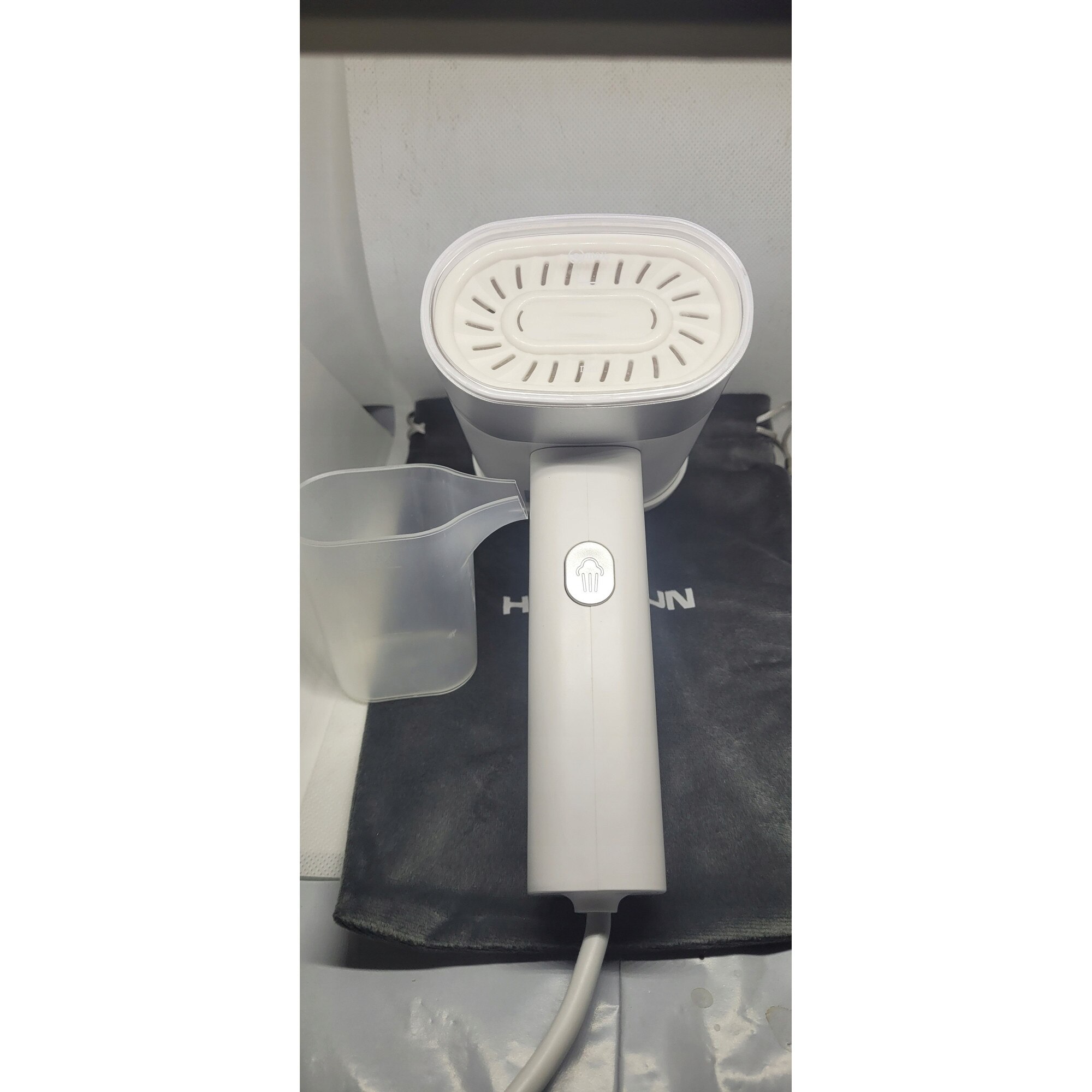 Parownik portabil Hangsun GS500, 1200 W, 180 ml, compact, alb
