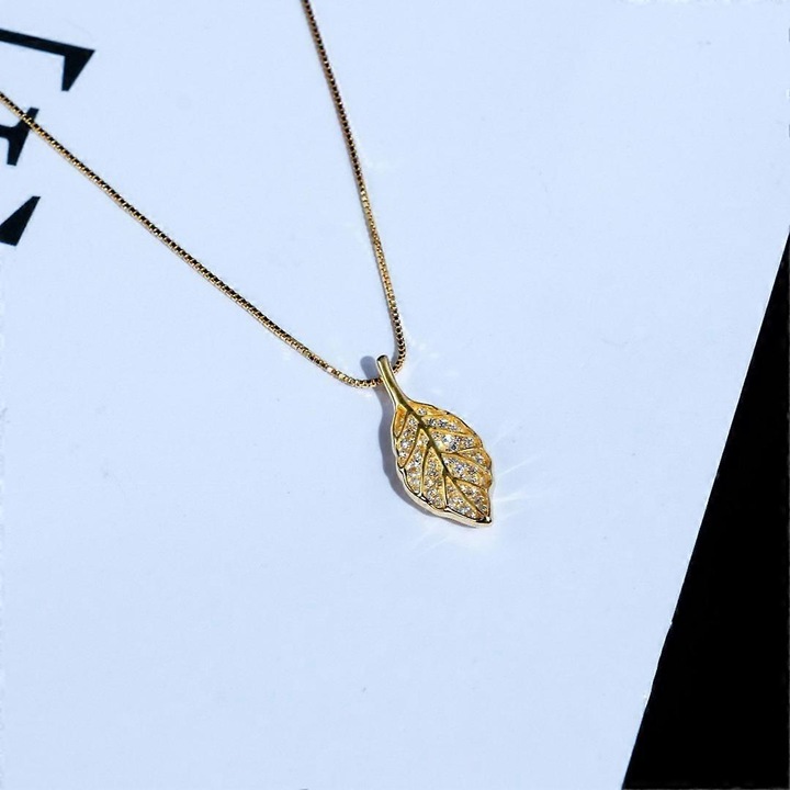 Colier cu pandantiv frunza pentru femei, auriu