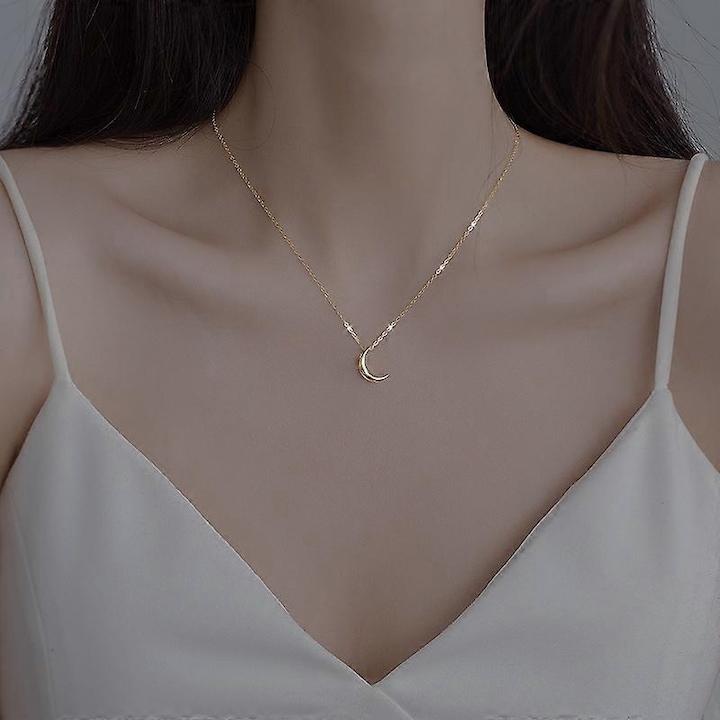 Colier cu pandantiv luna pentru femei