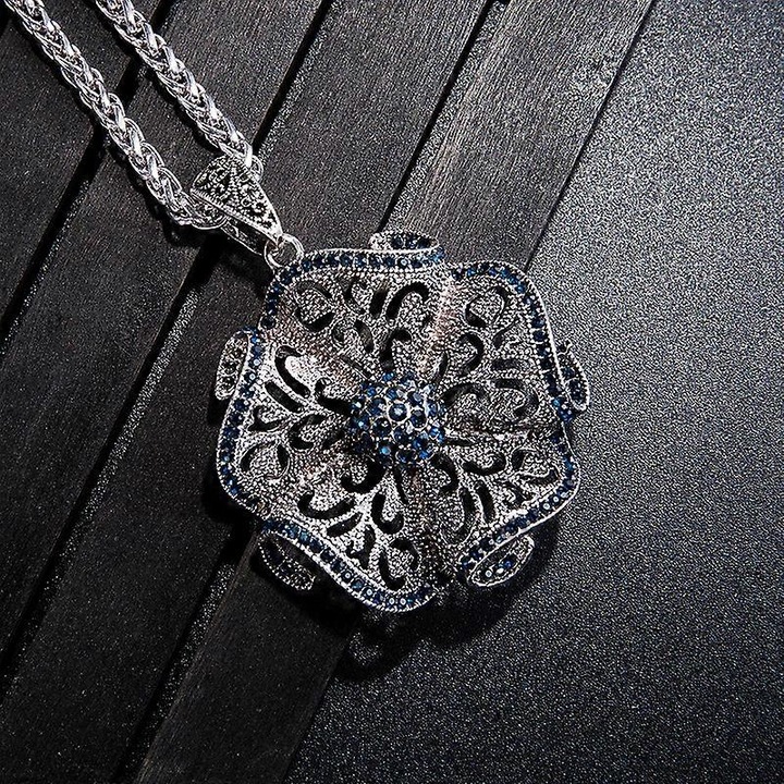 Colier cu pandantiv din strasuri artificiale, lungime 80cm