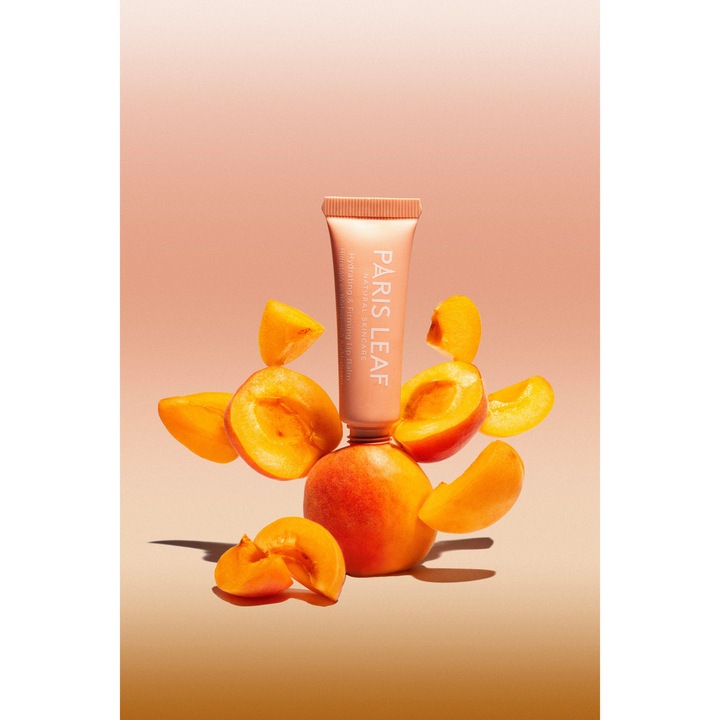 Balsam de buze hidratant și fermitate cu piersici