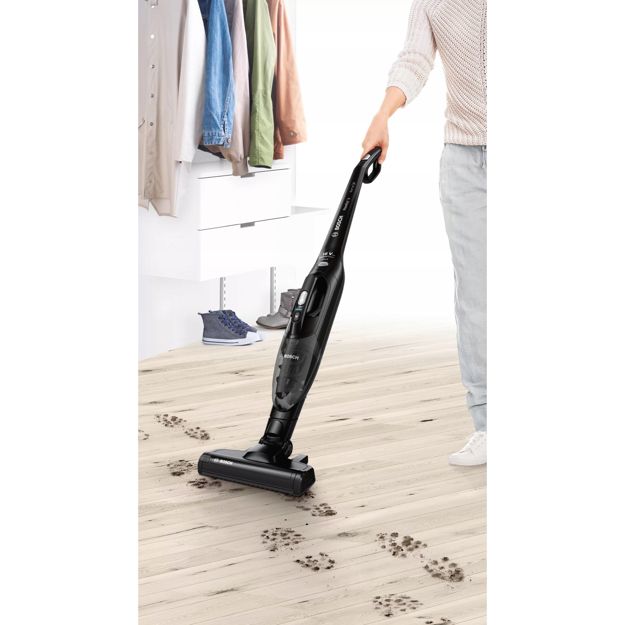 Aspirator vertical Bosch BBHL22BLCK 2in1 negru 0.4l 40min