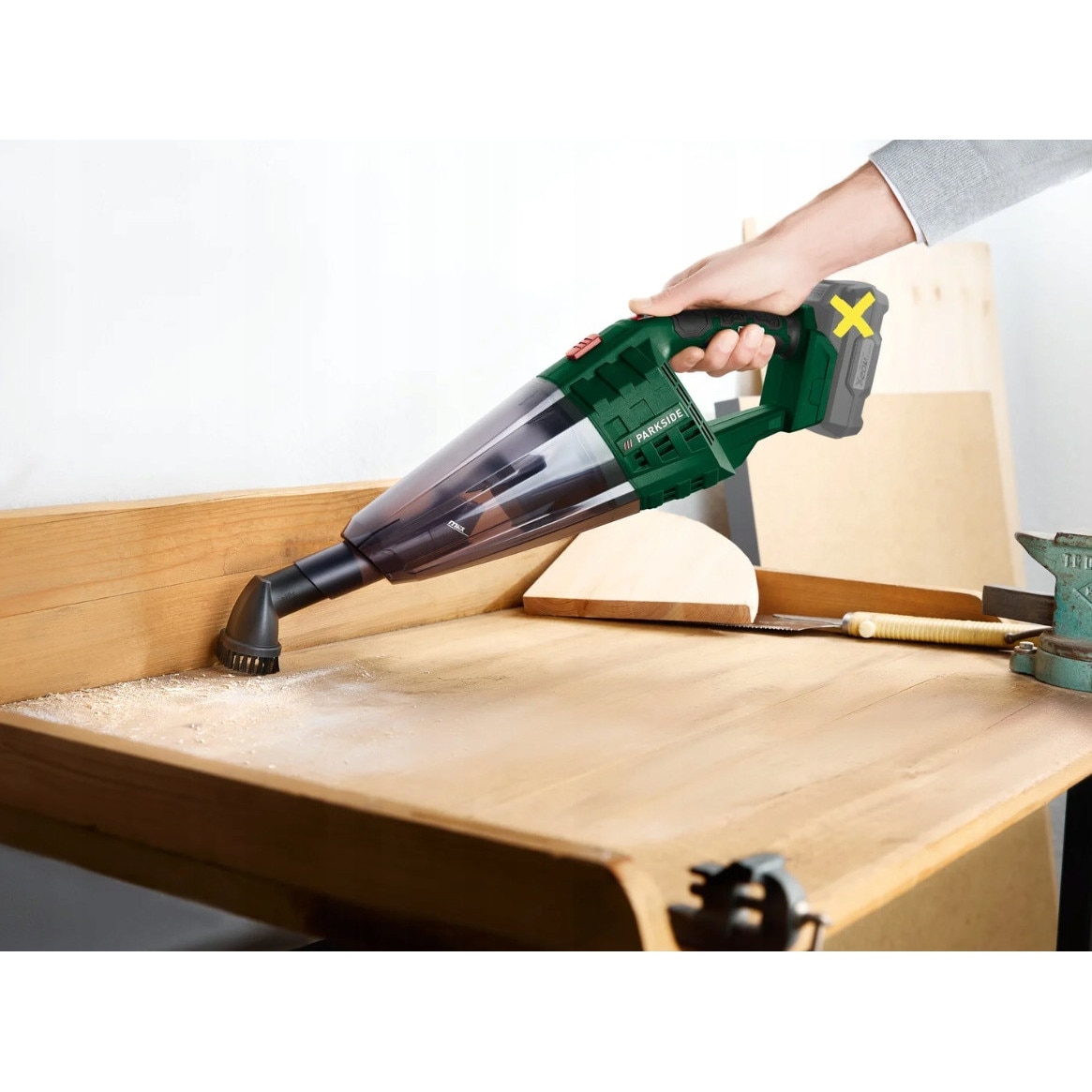 Aspirator de mana Parkside JLELTTX-LAQK5CB verde
