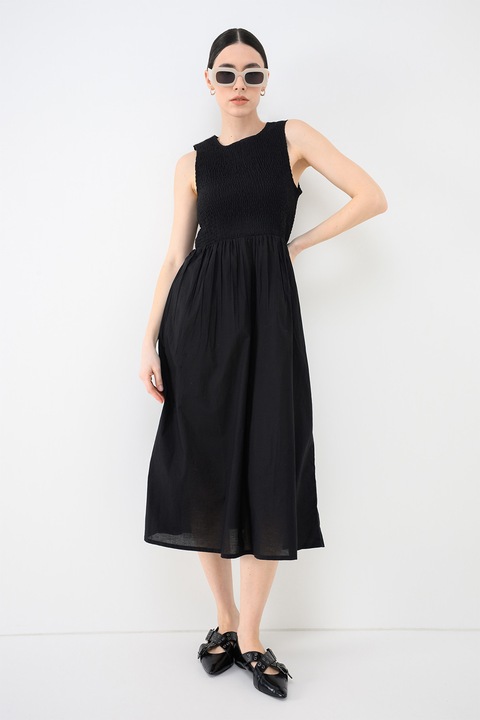 JdY, Разкроена рокля с набирания, Черен