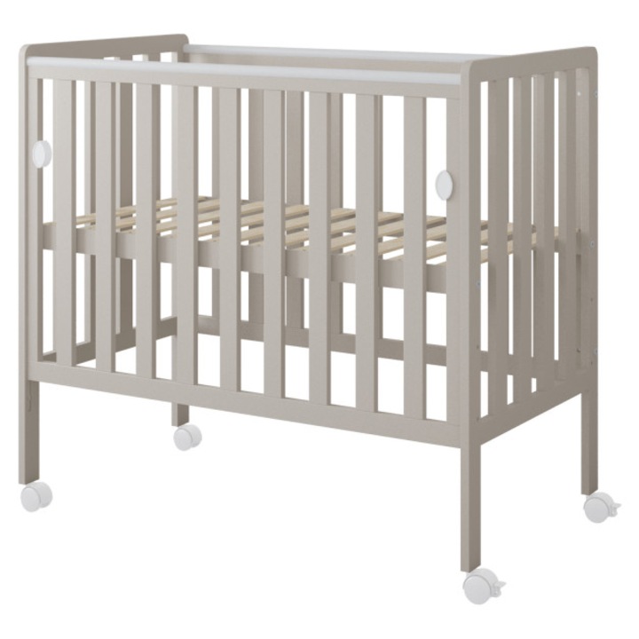 Patut din lemn Nichiduta Bambi Cashmere 100x50 cm cu laterala culisanta, roti cu blocare, margine din silicon pentru protectie dintisori, design modern, margini rotunjite, 3 nivele de reglare somiera, vopsele si materiale sigure