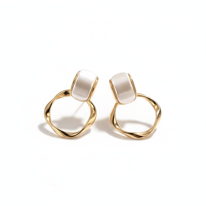 Cercei BUNILU aurii cu piatra alba, design geometric, modern, elegant