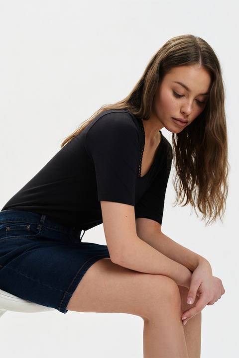 Top Secret, Tricou cu decolteu in V, Negru