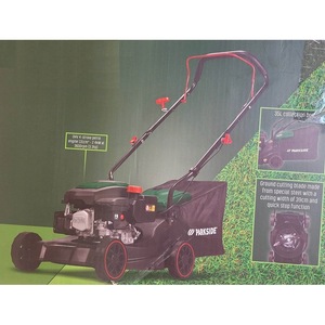 Masini de tuns iarba